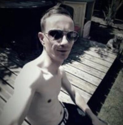 An image in Rik's male escort portfolio