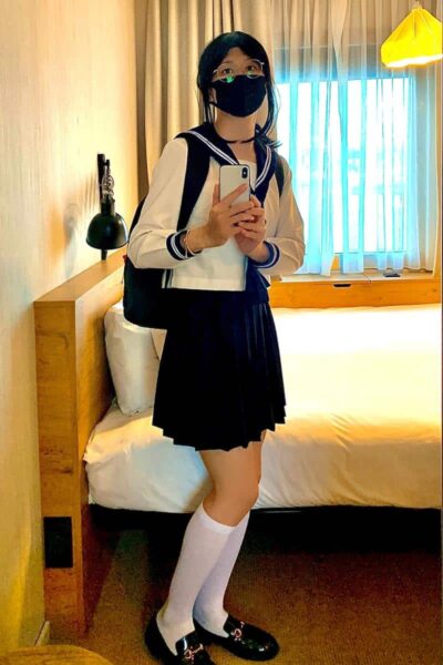 An image in Eminov's male escort portfolio
